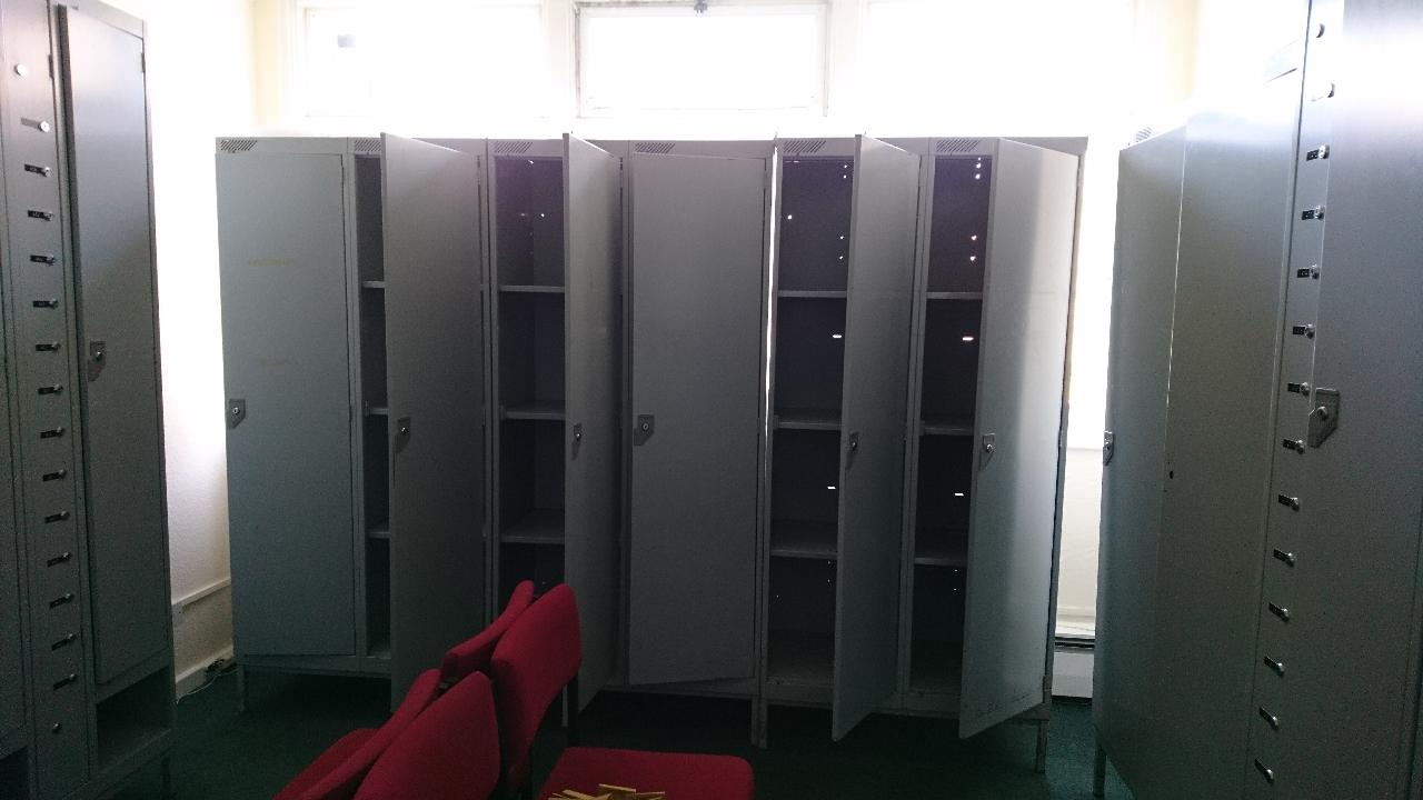 Used Lockers for sale Cheap Used Carpet Tiles for sale